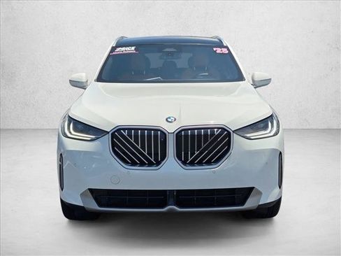 Certified 2025 BMW X3 xDrive30i w/ Premium Package AWD/4WD image 2