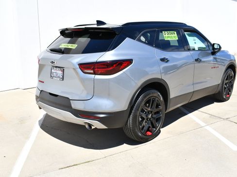 Used 2023 Chevrolet Blazer LT w/ Convenience Package FWD image 6