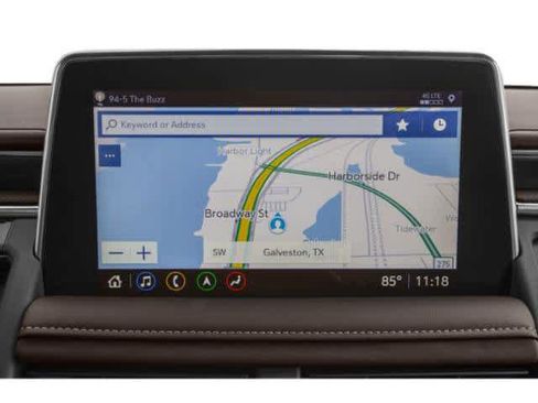 Used 2023 GMC Yukon SLT w/ SLT Premium Package image 19