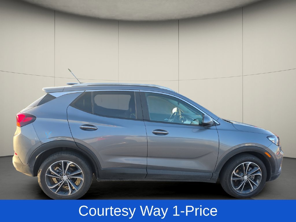 Used 2022 Buick Encore GX Select FWD image 11