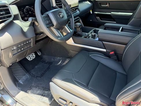 New 2026 Toyota Tundra Limited AWD/4WD image 15
