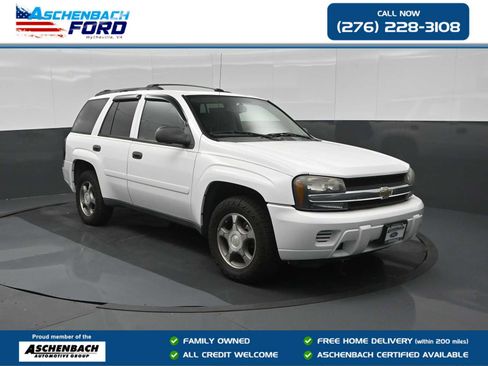 Used 2008 Chevrolet TrailBlazer 4WD image 1