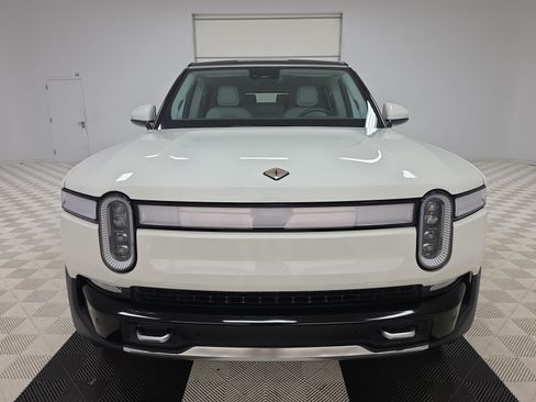 Used 2023 Rivian R1S Adventure Quad AWD/4WD image 8