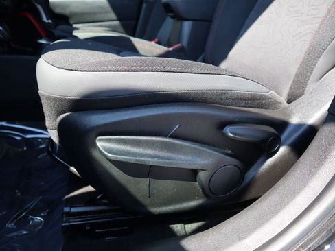 Used 2023 Jeep Renegade Trailhawk image 11