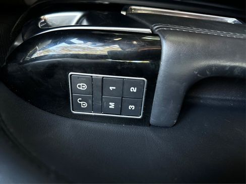 Used 2016 Land Rover Range Rover HSE AWD/4WD image 29