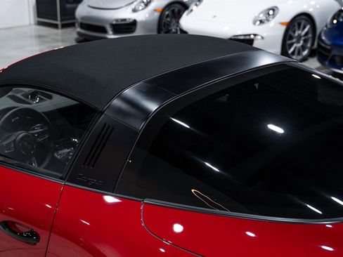 Used 2019 Porsche 911 AWD/4WD image 66