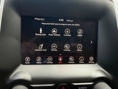 Used 2019 Dodge Durango SXT AWD/4WD image 11