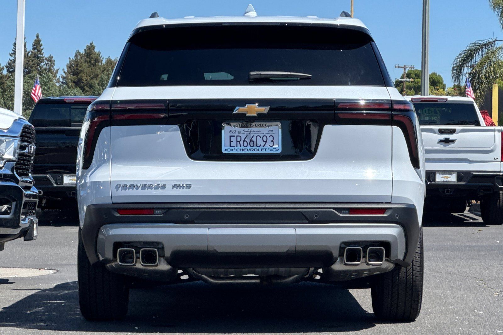 Used 2026 Chevrolet Traverse LT AWD/4WD image 6