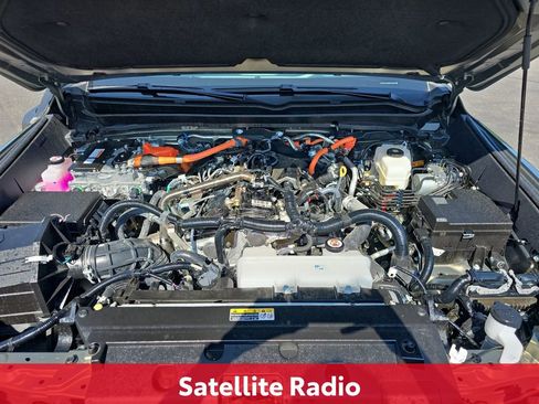 Certified 2024 Toyota Tacoma TRD Sport image 32