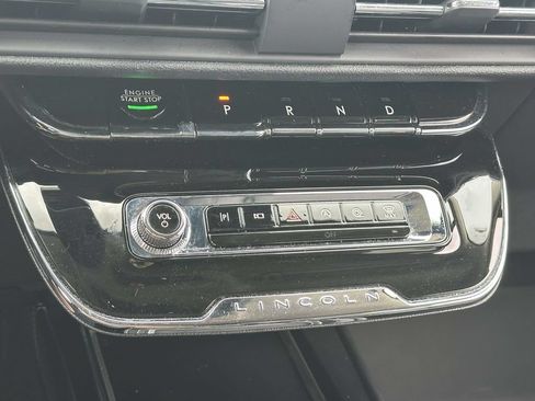 Used 2024 Lincoln Corsair AWD image 21