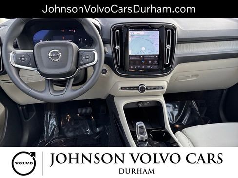 New 2026 Volvo XC40 B4 Plus w/ Climate Package image 8