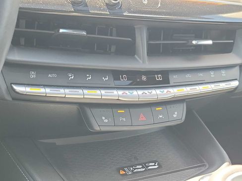 Used 2023 Cadillac CT4 Luxury w/ Sun And Sound Package AWD/4WD image 29