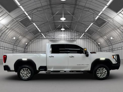 Used 2020 GMC Sierra 2500 Denali w/ Denali Ultimate Package AWD/4WD image 7