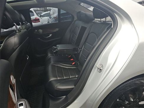 Used 2017 Mercedes-Benz C 300 4MATIC Sedan image 10