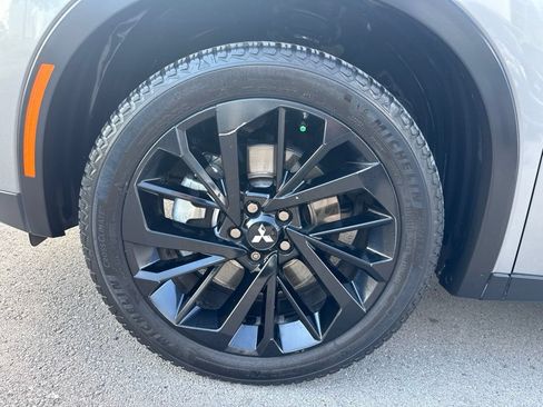 Used 2023 Mitsubishi Outlander SEL Black Edition AWD/4WD image 29