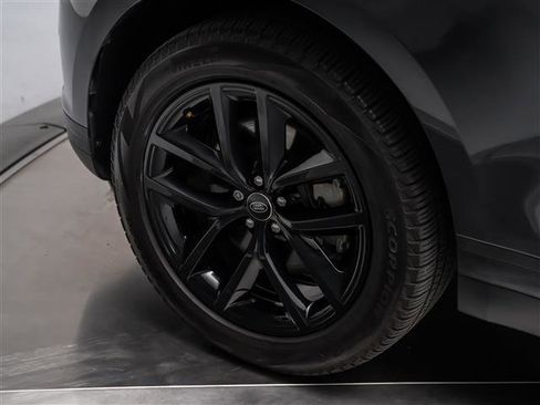 New 2025 Land Rover Range Rover Velar S image 12