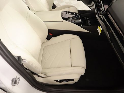 New 2025 BMW 530i w/ M Sport Package image 14