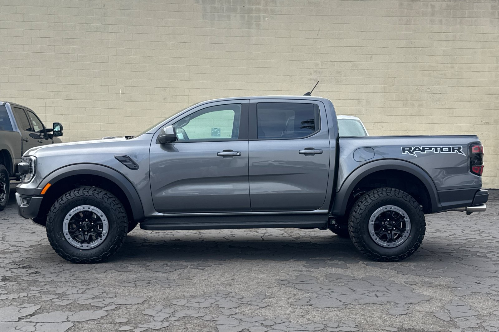 New 2026 Ford Ranger Raptor AWD/4WD image 8