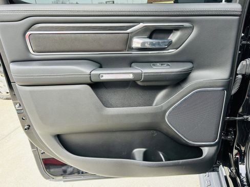 Used 2024 RAM 1500 Laramie image 28