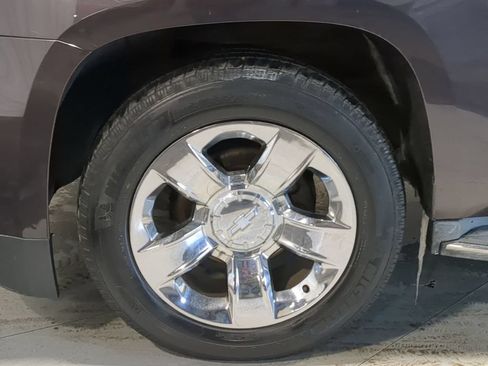 Used 2015 Chevrolet Tahoe LTZ AWD/4WD image 27