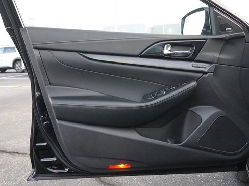 Used 2023 Nissan Maxima Platinum w/ Sport Mat Group image 13