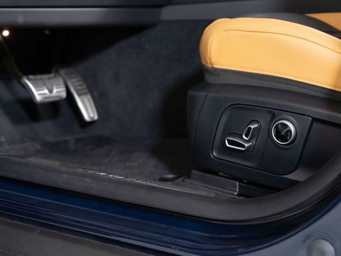 Used 2024 Maserati Levante Trofeo image 23