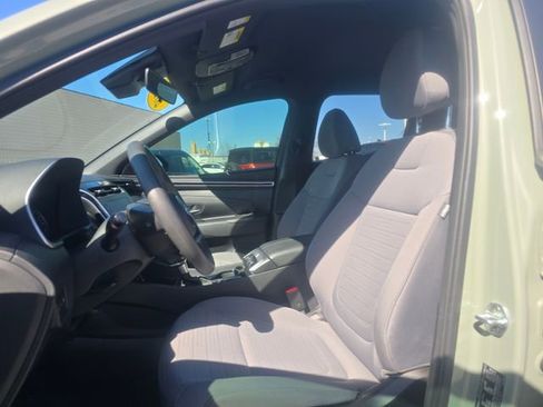 Used 2022 Hyundai Santa Cruz SEL w/ Cargo Package image 13