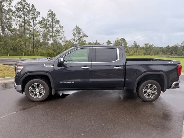 Used 2026 GMC Sierra 1500 SLT AWD/4WD image 2