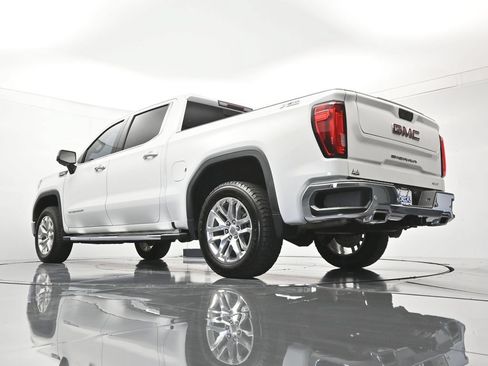 Used 2019 GMC Sierra 1500 SLT w/ SLT Premium Plus Package AWD/4WD image 46