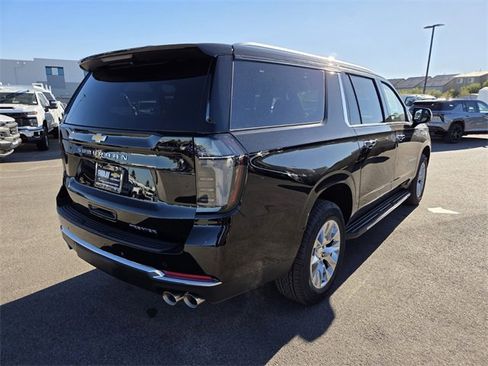 New 2026 Chevrolet Suburban Premier w/ Sun And Tow Package image 4