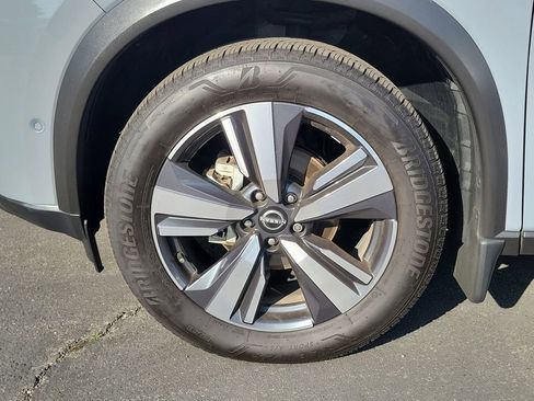 Used 2023 Nissan Rogue SL w/ SL Premium Package FWD image 27