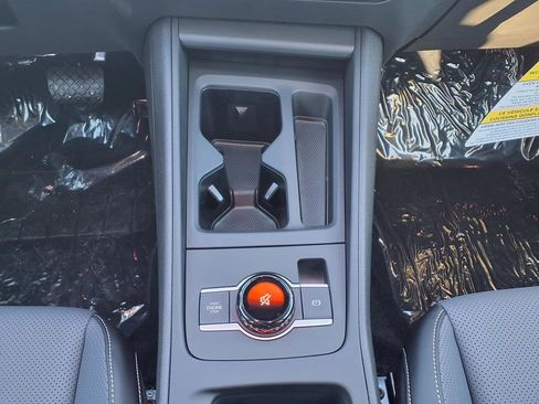 New 2026 Volkswagen Tiguan SE image 22