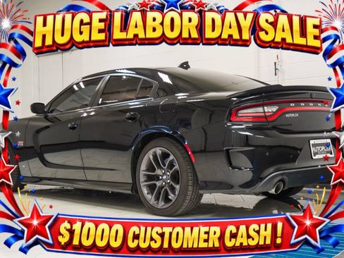Used 2023 Dodge Charger Scat Pack w/ Technology Group RWD image 26