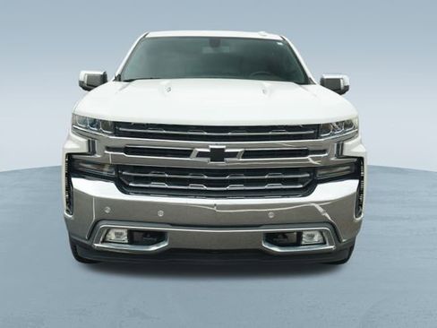 Used 2019 Chevrolet Silverado 1500 LTZ image 2
