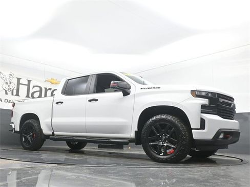 Used 2021 Chevrolet Silverado 1500 RST w/ Redline Edition image 2