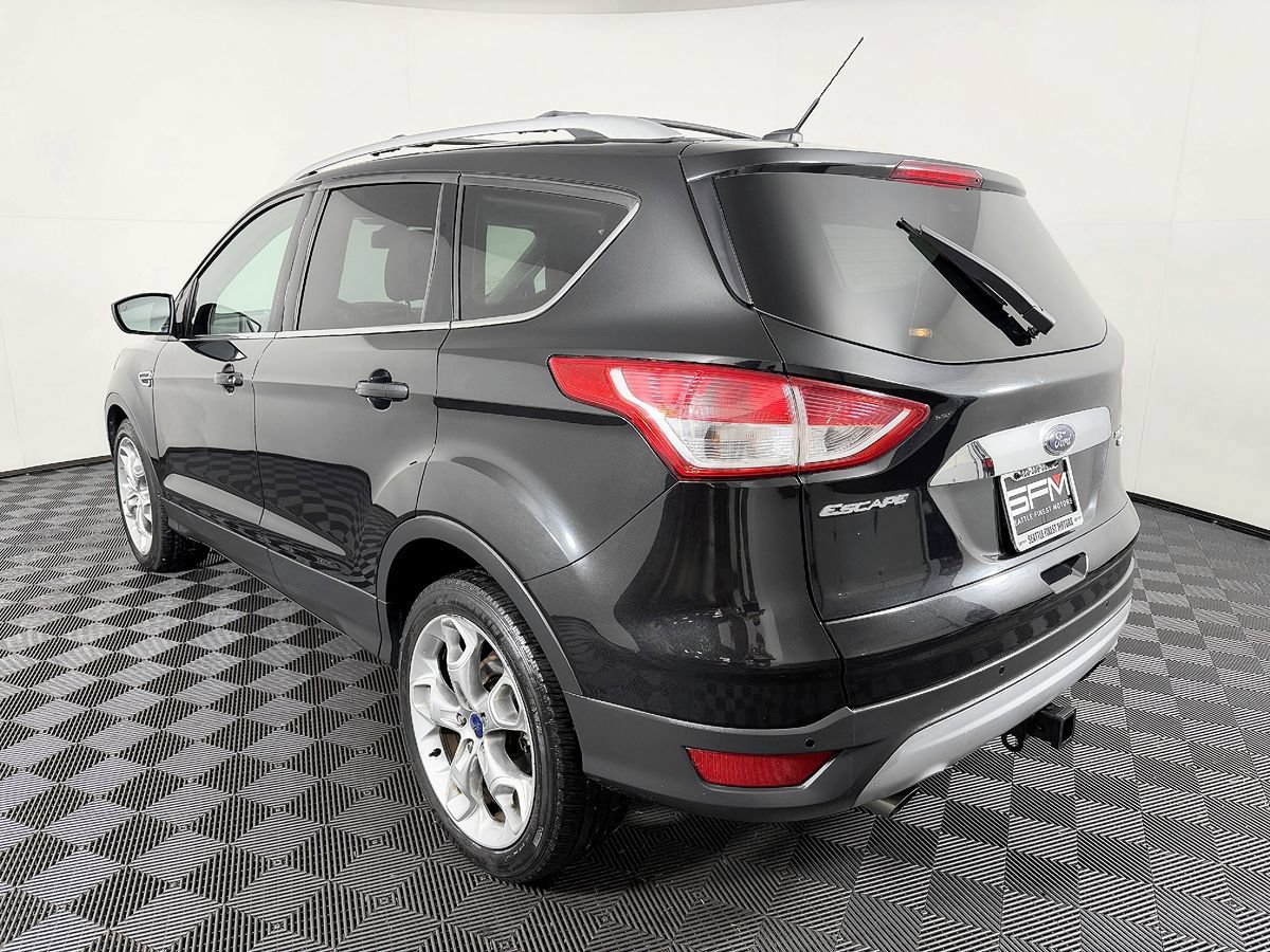 Used 2014 Ford Escape Titanium w/ Equipment Group 401A AWD/4WD image 17