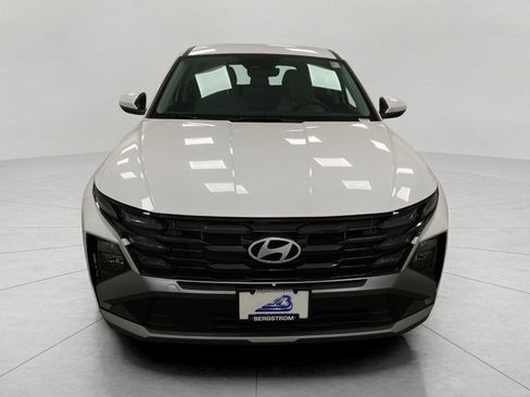 New 2026 Hyundai Tucson Blue SE AWD/4WD image 9