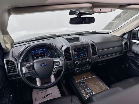 Used 2018 Ford Expedition Max Platinum AWD/4WD image 25
