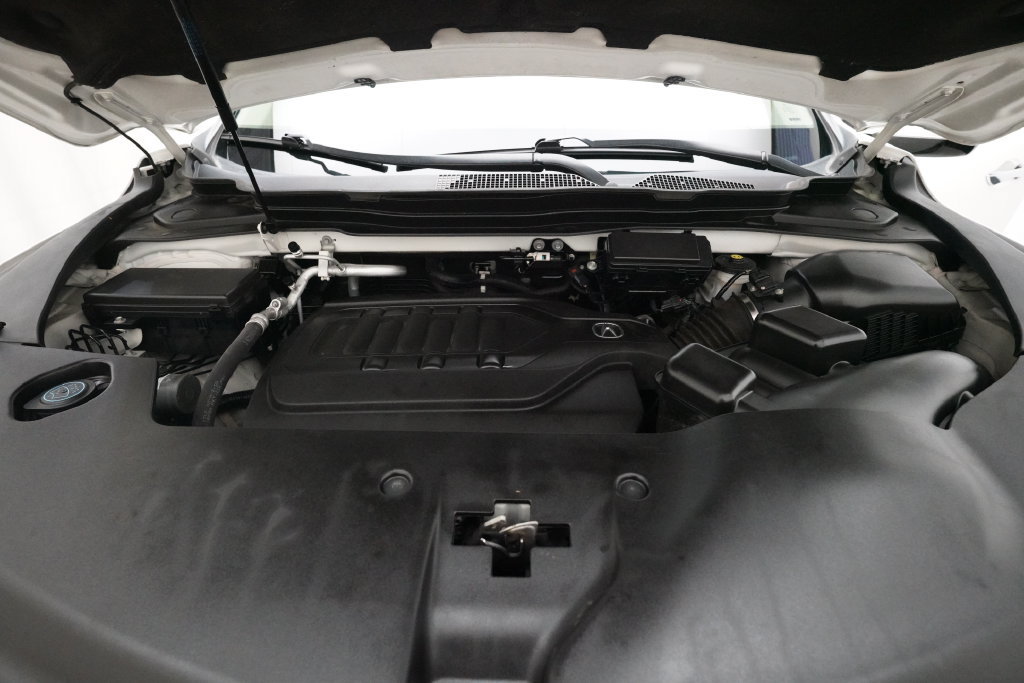 Used 2019 Acura MDX SH-AWD image 3