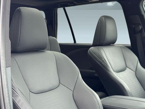 Certified 2024 Lexus TX 350 FWD w/ Technology Package image 32