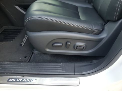 Certified 2024 Nissan Murano SV w/ SV Midnight Edition Package FWD image 22
