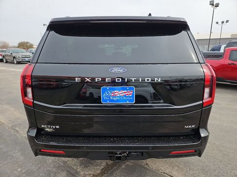 New 2026 Ford Expedition Max Active image 10