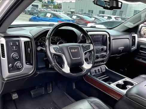Used 2018 GMC Sierra 1500 SLT AWD/4WD image 13