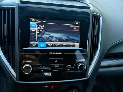 Used 2018 Subaru Crosstrek 2.0i Premium image 40