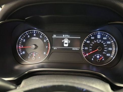 Used 2024 Kia Forte LXS FWD image 19