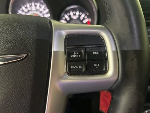 Used 2013 Chrysler 200 Touring w/ Cold Weather Group FWD image 12