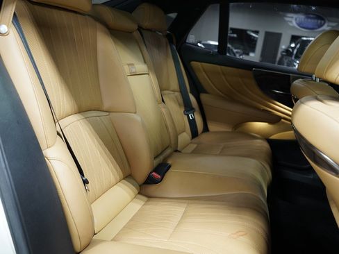 Used 2022 Lexus LS 500 w/ Interior Upgrade Package RWD image 26