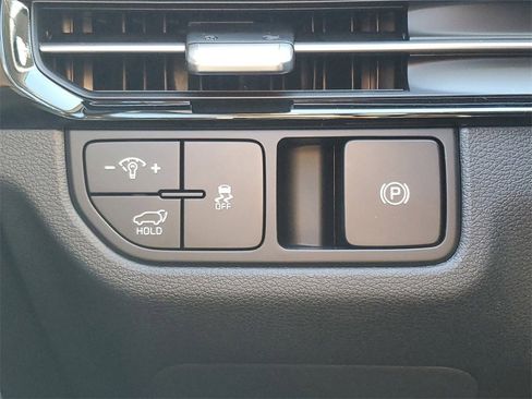 New 2026 Kia Sportage EX image 19