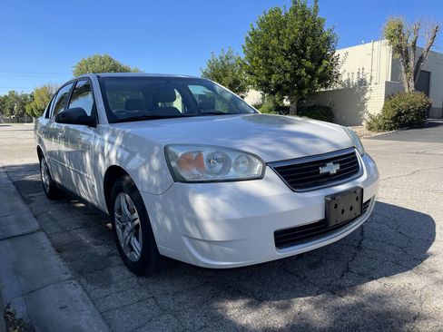 Used 2007 Chevrolet Malibu LS image 10