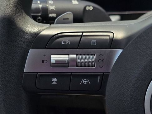 Used 2025 Hyundai Sonata SEL FWD image 19